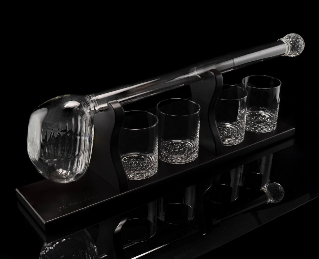 Golf Club Whiskey Decanter and 4 Liquor Glasses